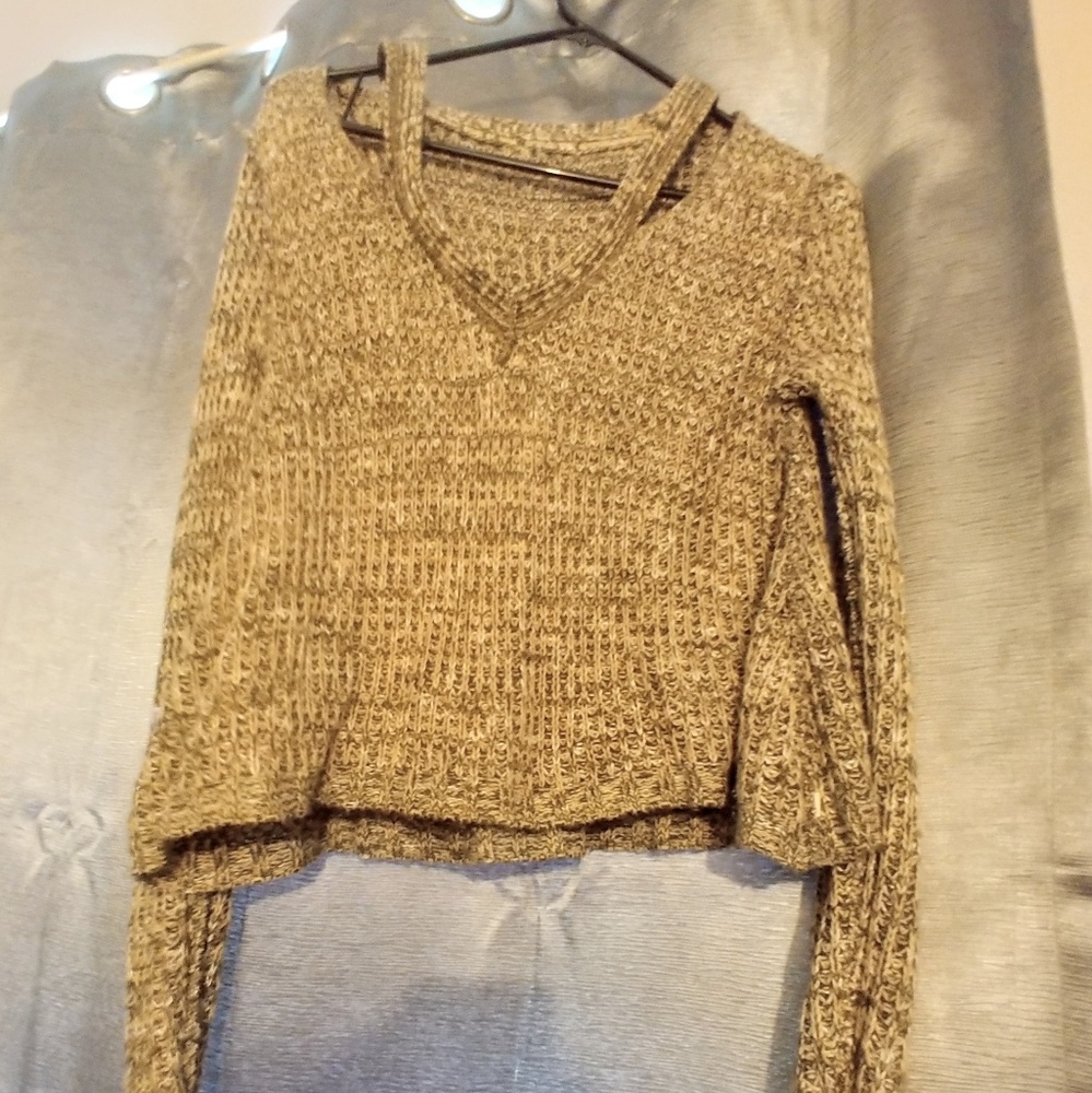 Cutout shoulder, two-tone, bohoknit sweater shirt